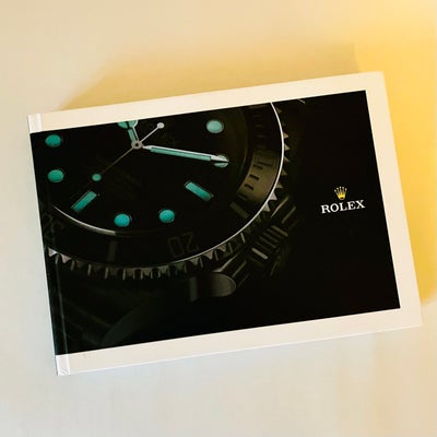 Andet, Rolex, Original Rolex katalog 2020-2021 på engelsk i hardback. Fyldt med flotte og farverige 