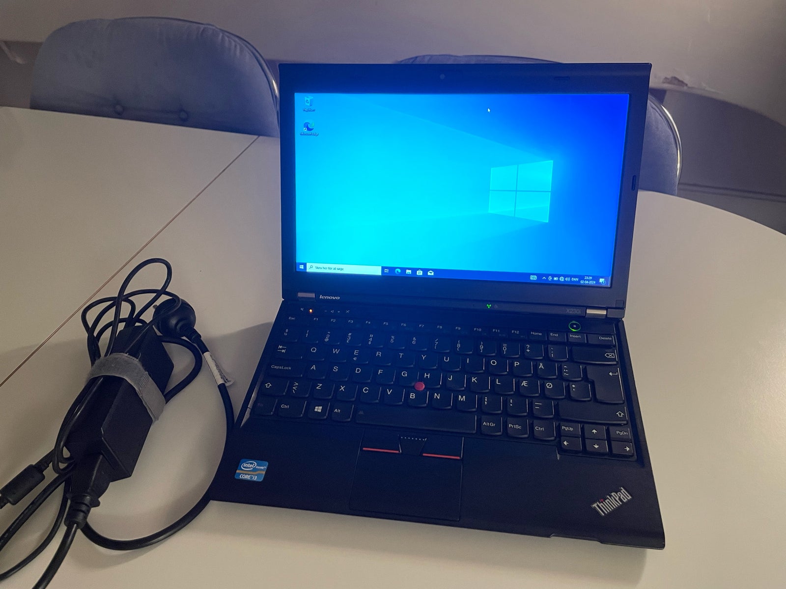 Lenovo ThinkPad X230i, 2,5 i3 GHz, 8 GB ram