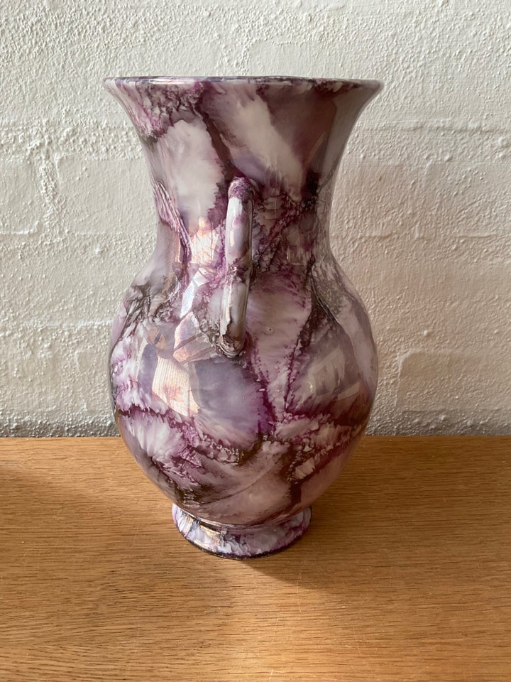 Arabia vase