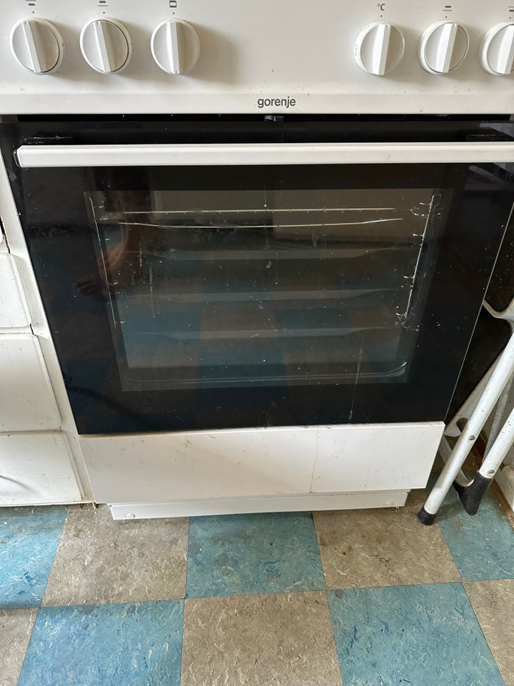 Gaskomfur, Gorenje Ks7615W