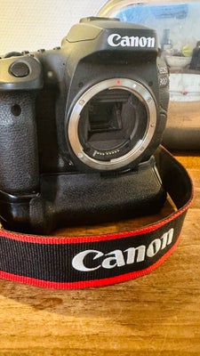 Canon, spejlrefleks, Perfekt, Canon kamera Eos 90D til salg, uden lader da den er væk. 

Pris 5000,-