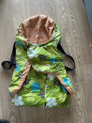 Voksipose, Voksipose, Voksi, Voksipose til baby.

Kan bruges både som dyne/sovepose og til at bære b