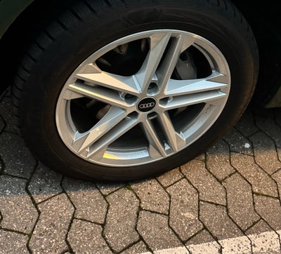 19", vinterdæk, fælge med dæk, Sælger min audi q5 originale 19 tommer fælge med goodyaer vinterdæk. 