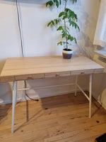 Skrivebord, IKEA, b: 102 d: 50 h: 74