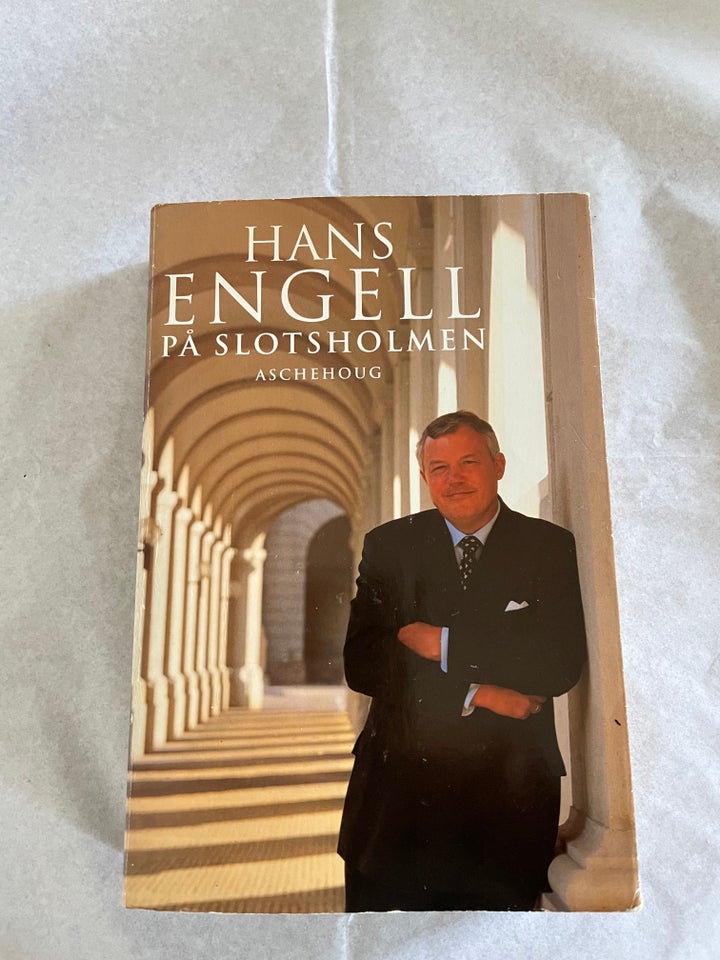 På Slotsholmen, Hans Engel, emne: historie og samfund