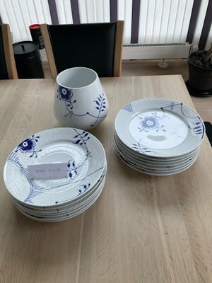 Porcelæn, Tallerkner, Royal Copenhagen, Blå Mega middags tallerkner: 
4 stk i mønster 6. - 500 kr st