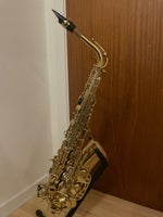 Saxofon AS-500