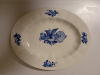 Fad. Blå Blomst., Porcelæn., 90 år gl.
