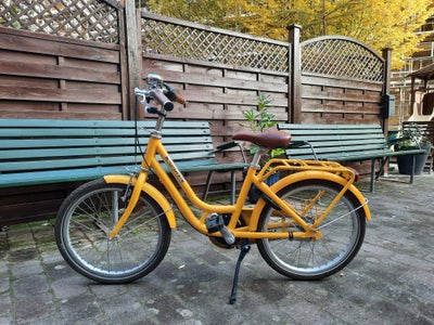 Pigecykel, citybike, Norden, Clara, 20 tommer hjul, 3 gear, In good condition
including lock
with fr