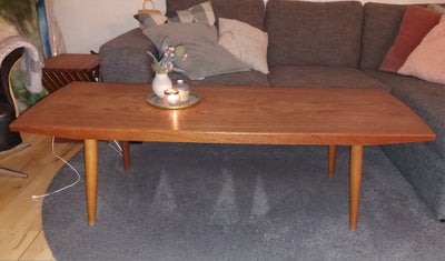 Sofabord, teaktræ, b: 53 l: 145 h: 47, Fint og solidt bord, velholdt. 