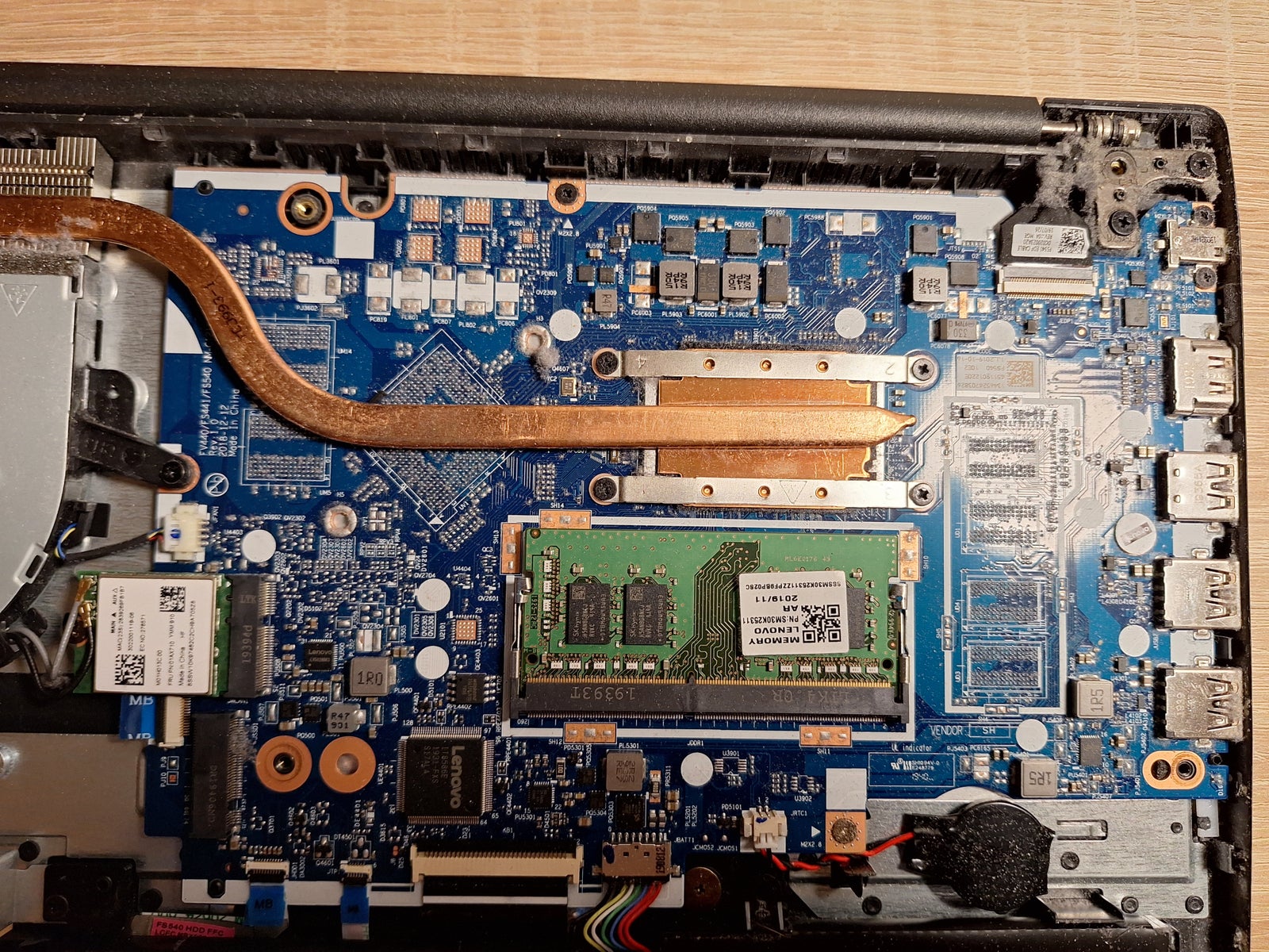 Lenovo IdeaPad S145-15IWL, Defekt