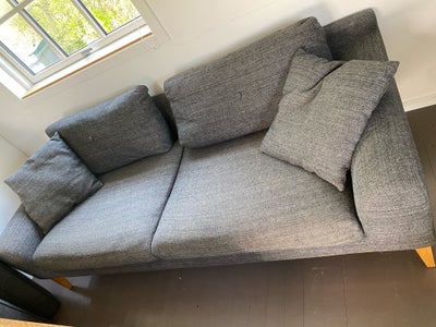 Sofa, uld, Rigtig fin sofa i grå. Brugt men står rigtig fint. Rygpuder, siddepuder og almindelig pud