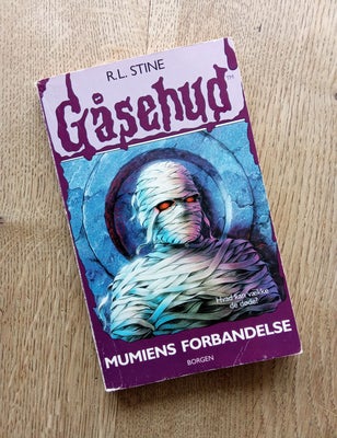 Gåsehud - Mumiens Forbandelse, R. L. Stine, genre: gys, Nr. 5 i serien Gåsehud på dansk, se billede.