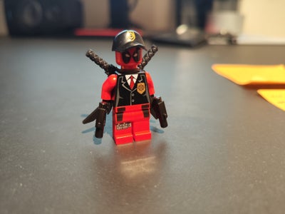 Lego Super heroes, Sh0032 Deadpool Sælges, Lego Deadpool Sælges sh0032, den mangler kroppen som er b