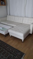 Hvide agte sofa sælges. En hvid sofa vil tilføje m