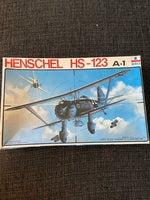 Byggesæt, Esci Henschel HS-123 A-1, skala 1/48