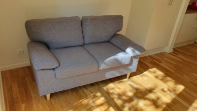 Sofa, 2 pers., Really comfortable sofa, perfect for a small apartment. Perfect conditions. 
Width 15