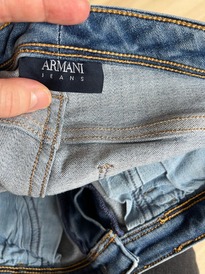 Jeans, Armani Jeans, str. 28