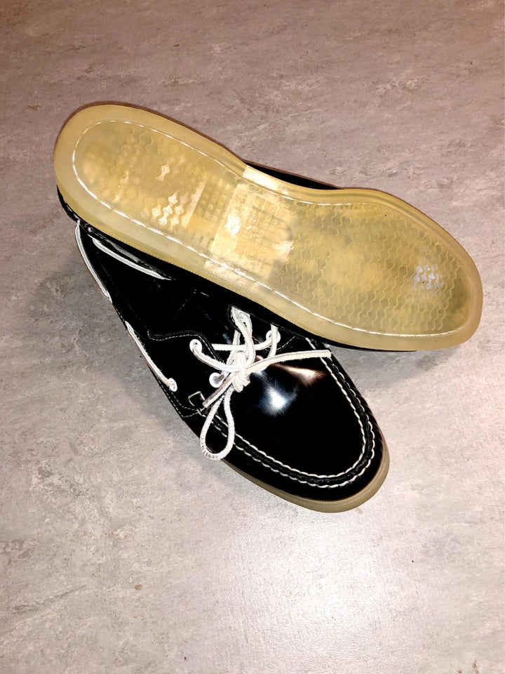 Sejlersko, Sebago Docksides, str. 44,5