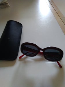 Find Solbrille i Solbriller Solbriller dame - Køb på DBA