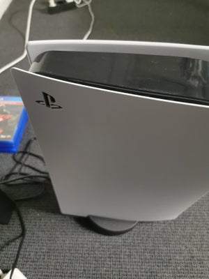 Playstation 5, God, Sælger min ps5 grundet den ikke bruges. Virker perfekt og kommer med 1 controlle