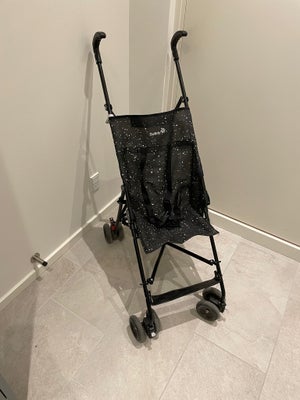 Klapvogn, Lille klapvogn, paraplyklapvogn, som ikke fylder ret meget.