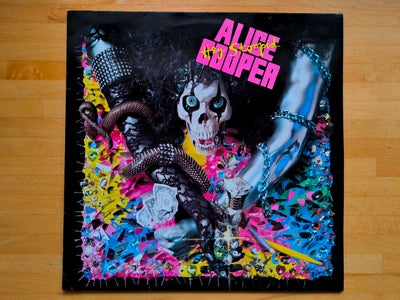 LP, Alice Cooper, Hey Stoopid, velholdt LP udgivet i 1991
Genre: 	Hard Rock
Stand vinyl: VG++, vinyl