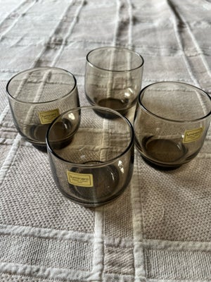 Glas, Drikke glas, Franske Luminarc, 4 Franske Luminarc røgfarvet vandglas ca 7 cm H og ca 6 cm Dia.