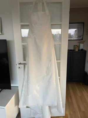 Brudekjole, Lilly, str. 40, Polyester , God men brugt
