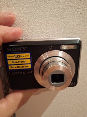 Sony, DSC S930, 10.1 megapixels, 3 x optisk zoom, God, Meget velholdt kamera med 4 gb kort. Bruger a