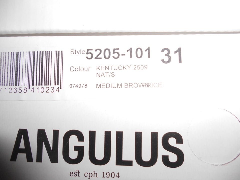 Sandaler, str. 31, Angulus