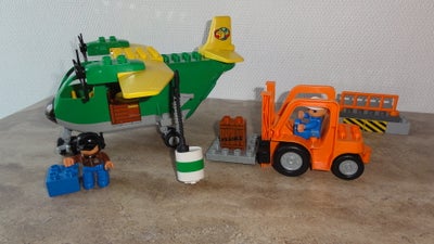 Lego Duplo, F49 .. Fragtfly med truck. 5594 komplet, Sender gerne på købers regning.
For at se mine 