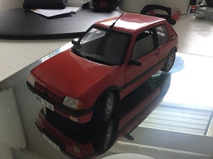 Peugeot 205 gti 1,6l 1986 grise miniature Solido 1/43