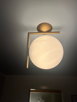 Flos, FLOS IC Lights Væglampe Ø: 28 cm , væglampe, Virkelig smuk væglampe/loftlampe fra FLOS, design