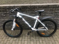 X-zite, hardtail, 52 tommer