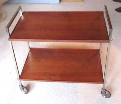 Barbord, rullebord fra 1960'erne, teaktræ, b: 39 l: 66 h: 60, FDB? flot og helt enkelt rulle bord / 