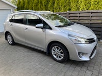 Toyota, Sportsvan, 1,8 VVT-i T2 Touch Van