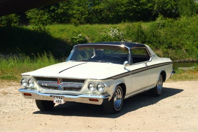 Chrysler 300, Benzin, 1964, km 60747, hvid, 2-dørs, Chrysler 300 Sport 1964
2 dørs Hardtop. 413 CUI 