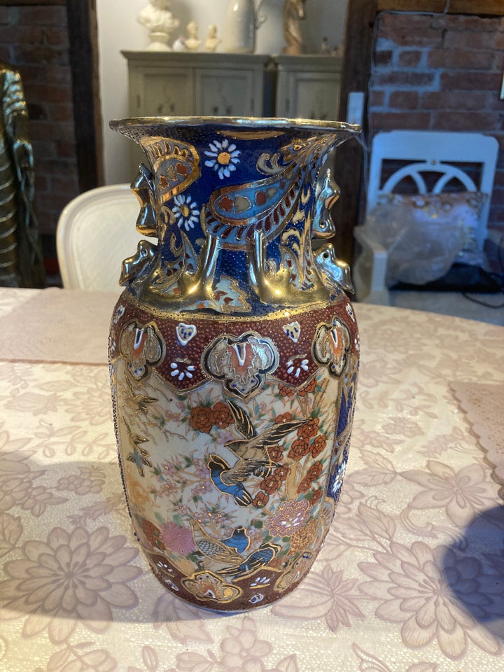 Porcelæn, KInesisk vase, skål mm.