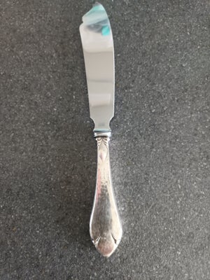 Sølvtøj, Kagekniv  i sølv og rustfistål håndtag sølv der ei, Raadvad