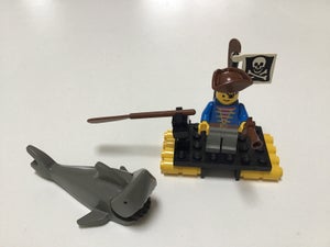 LEGO Pirates 6268 - Renegade Runner - 99% Complete for Sale in