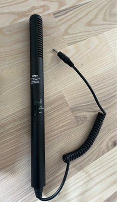 Shotgun Microphone, Sound pro 2, Sælger denne shotgun mikrofon. Ikke brugt særlig meget. 

Kan måske