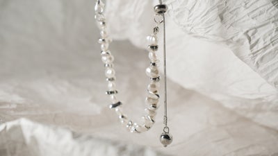 Halskæde, andet materiale, New, Adjustable manufacture pearls necklaces. Brand new!