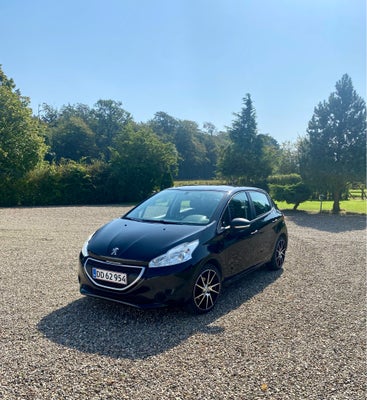 Peugeot 208, 1,0 VTi Access, Benzin, 2012, km 200000, sortmetal, nysynet, 5-dørs, Peugeot 208, som e