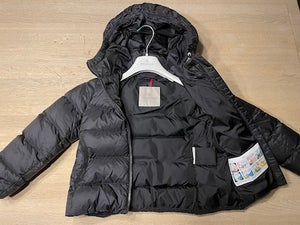 Moncler dunjakke, sort