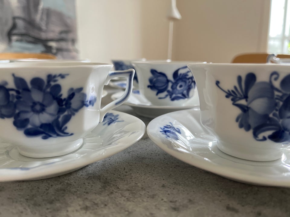 Porcelæn, Kop med underkop, Blå Blomst