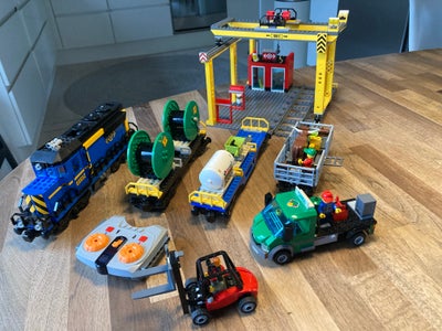 Lego City, 66493 Super Pack, Stor og flot togpakke indeholdende togstation - 60050, elektrisk godsto