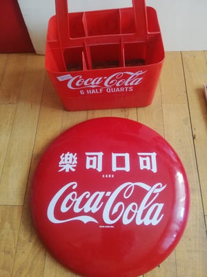 Skilte, Coca Cola emaljeskilt, 30 cm. Fin stand. Står Coca Cola på kinesisk. Plus gammel amerikansk 