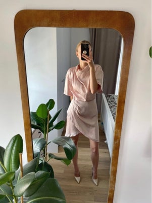 Festkjole, Karen Millen , str. S,  Næsten som ny