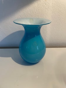 Røg fotografering Hoved Find Shape Holmegaard Vase på DBA - køb og salg af nyt og brugt